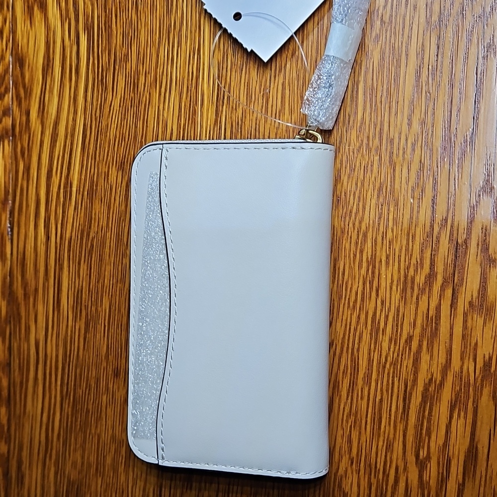 Coach Small Zip Around Card Case In Sticker Print NWT - Picture 6 of 7